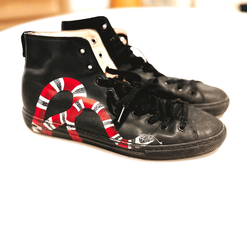 VERY RARE! GUCCI BLACK KINGSNAKE HIGHTOPS